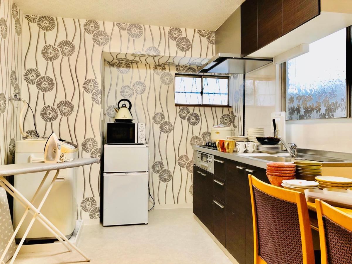 Apartment Art House